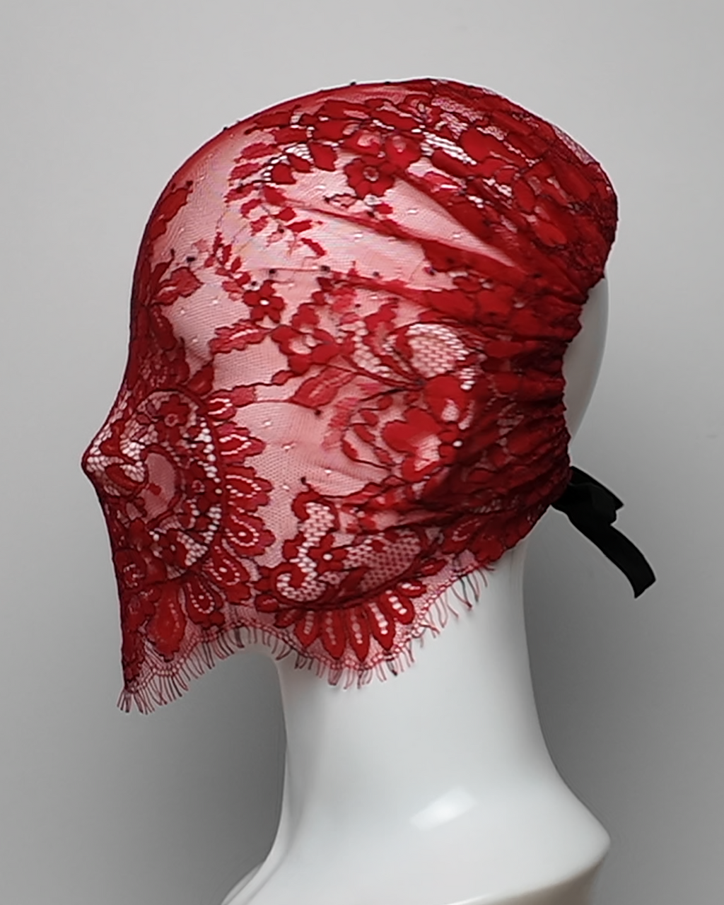 Phantom Floral Chantilly Lace Face Mask - Market