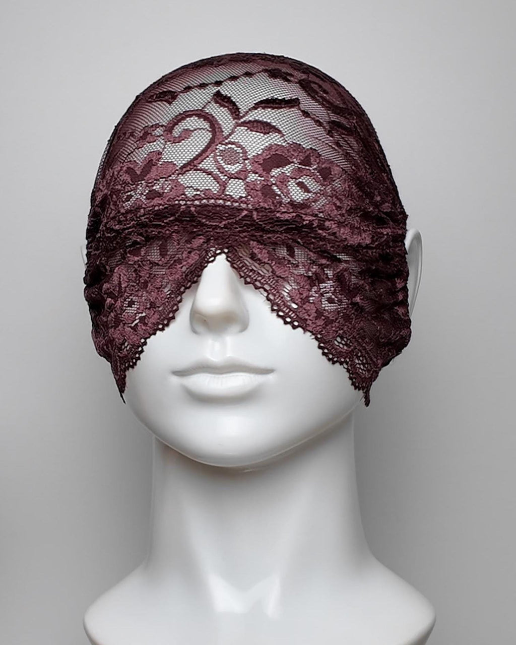 Open Nose & Mouth Over the Cheek Shining Lace Face Mask